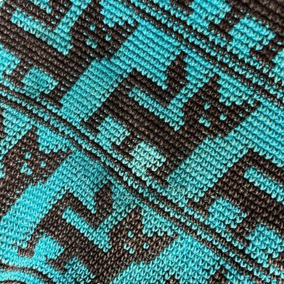 Vintage Woven Cat Crossbody Bag - Picture 7 of 10